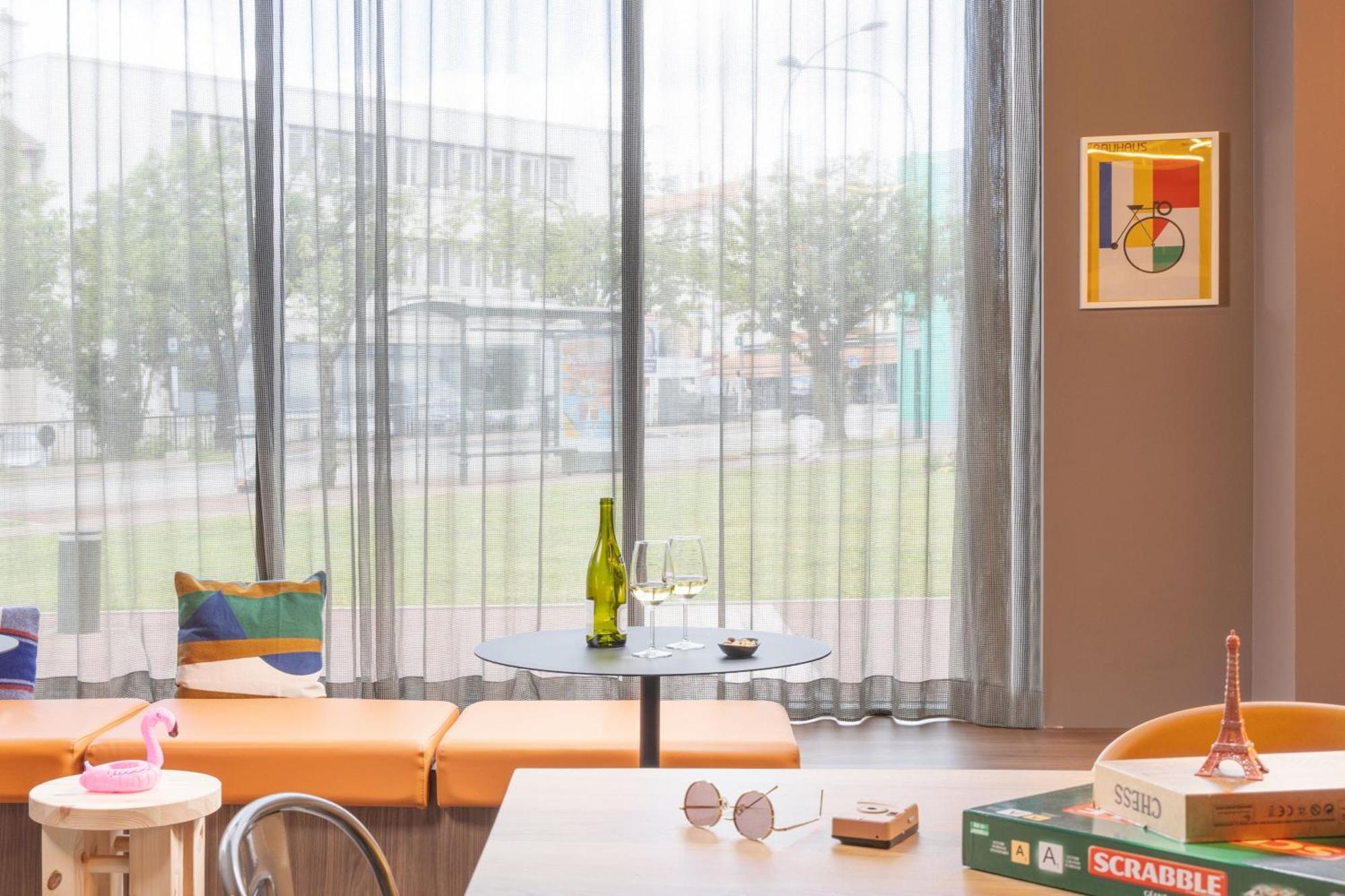 Moxy Paris 克拉马 外观 照片