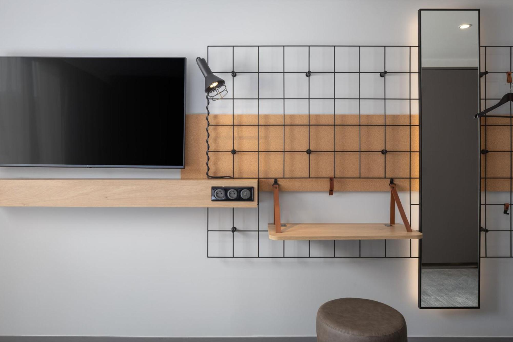 Moxy Paris 克拉马 外观 照片